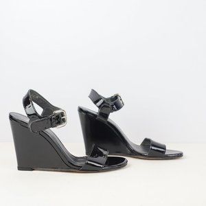 Stuart Weitzman glossy wedges